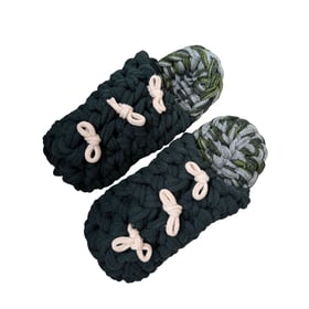Knit up-cycle slippers