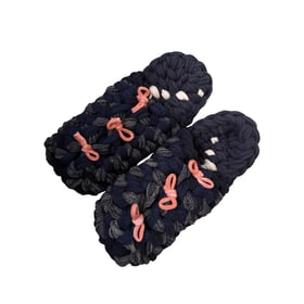 Knit up-cycle slippers
