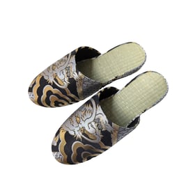 TATAMI × Dragons Slippers